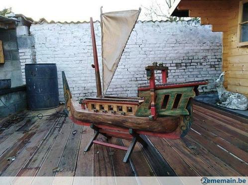 A vendre bateau indonésien, Antiek en Kunst, Kunst | Overige Kunst, Ophalen of Verzenden