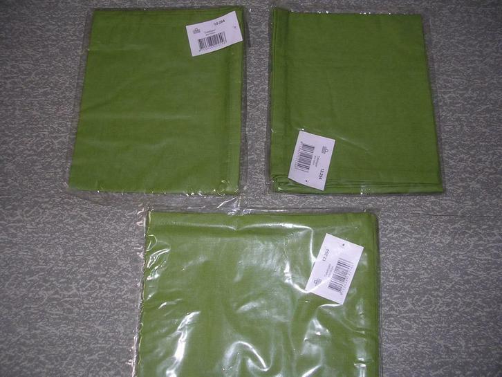 3 SPLINTERNIEUWE tafel lopers., Huis en Inrichting, Tafelkleden