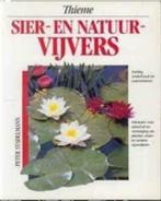 Sier-en natuurvijvers, Peter Stadelmann, Boeken, Gelezen, Ophalen of Verzenden, Tuinontwerpen