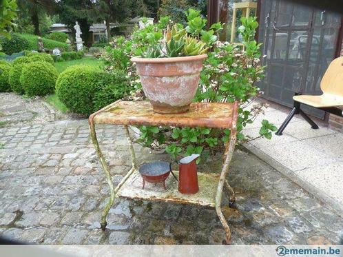 desserte a roulettes vintage dans son jus, Antiek en Kunst, Curiosa en Brocante