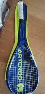 Artengo squashracket met hoes, Ophalen of Verzenden, Zo goed als nieuw, Racket, Met hoes