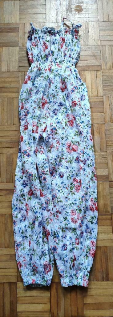 Fleurige zomerse jumpsuit onesie wit fijne bloemmetjes 140, Kinderen en Baby's, Kinderkleding | Maat 140, Gebruikt, Meisje, Broek