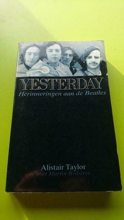 Boek Yesterday, herinneringen aan de Beatles (A. Taylor), Boeken, Biografieën, Gelezen, Verzenden