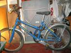 blauwe freestyle mountainbike fiets voor 7 jaar / 8 jaar om
