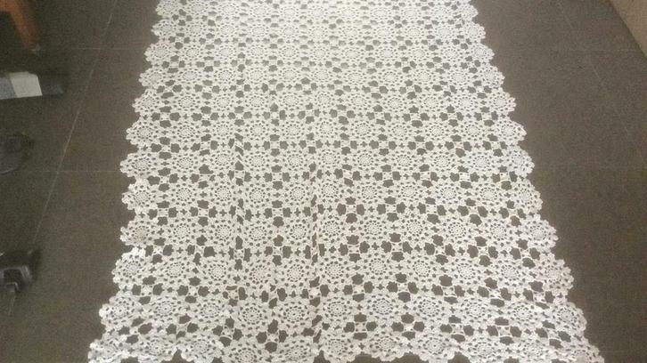 Vintage plaid haakwerk 140x200, Antiek en Kunst, Antiek | Woonaccessoires, Ophalen of Verzenden
