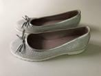Cypres zilverkleurige ballerina’s maat 37, Kleding | Dames, Schoenen, Overige kleuren, Cypres, Gedragen, Ballerina's