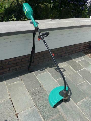 Bosch Art 35 trimmer (kantenmaaier), Tuin en Terras, Ophalen, Gebruikt