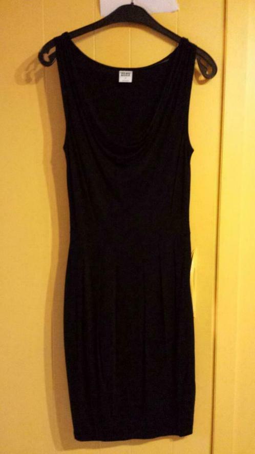Robe stretch noir Vera Moda, Vêtements | Femmes, Robes, Neuf, Noir, Envoi
