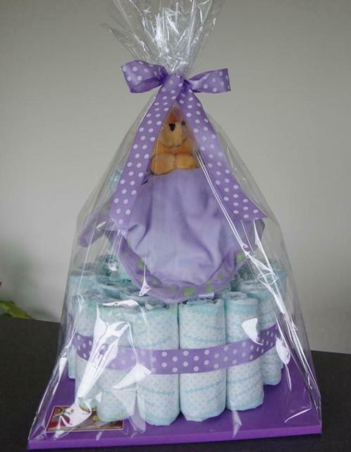 Luiertaart pampertaart met knuffeldoek, Kinderen en Baby's, Kraamcadeaus en Geboorteborden, Nieuw, Kraamcadeau, Ophalen