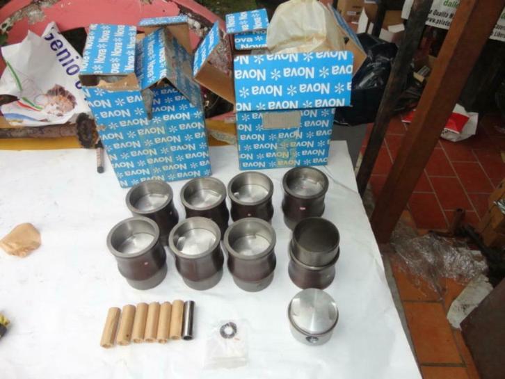 Pistons et chemises pour Alfa Romeo Montreal, Autos : Pièces & Accessoires, Moteurs & Accessoires, Alfa Romeo, Pièces Oldtimer ou Ancêtre