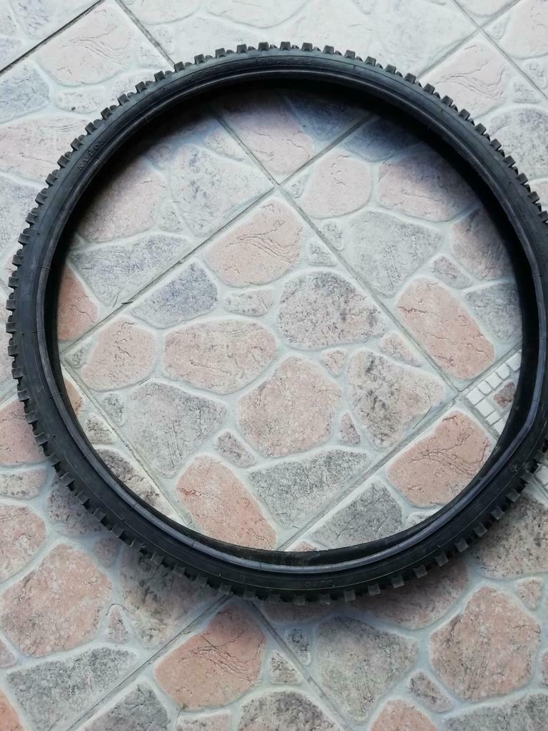 ② Fietsband — Fietsonderdelen — 2dehands