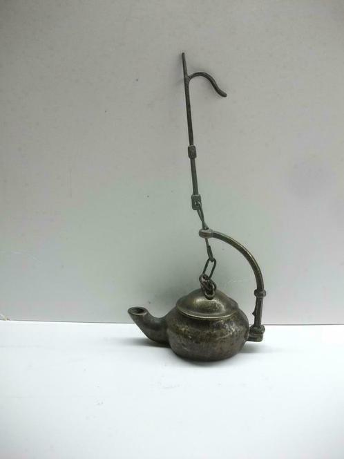 Bouilloire miniature en cuivre avec système de suspension, Antiquités & Art, Curiosités & Brocante, Enlèvement ou Envoi