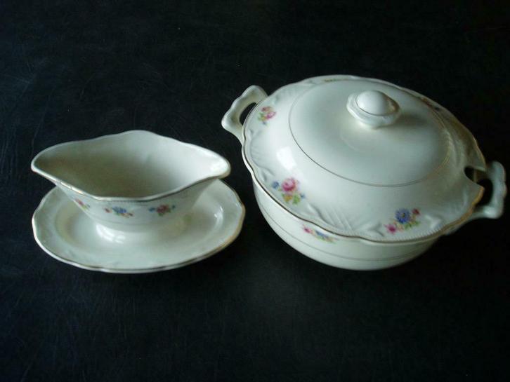 Zeer oude soepkom en sauskom, Verzamelen, Retro, Huis en Inrichting, Ophalen