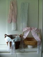 SHAWL IN ROSE OF BLAUW DECO DOOPSUIKER MAND OF LUIERTAART NI, Kinderen en Baby's, Nieuw, Verzenden