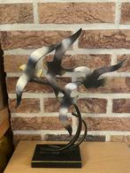 Mooie zwaluwen in metaal en op metalen voet metal, Antiek en Kunst