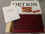 Jeu de société - Option, Trois ou quatre joueurs, Enlèvement, Utilisé
