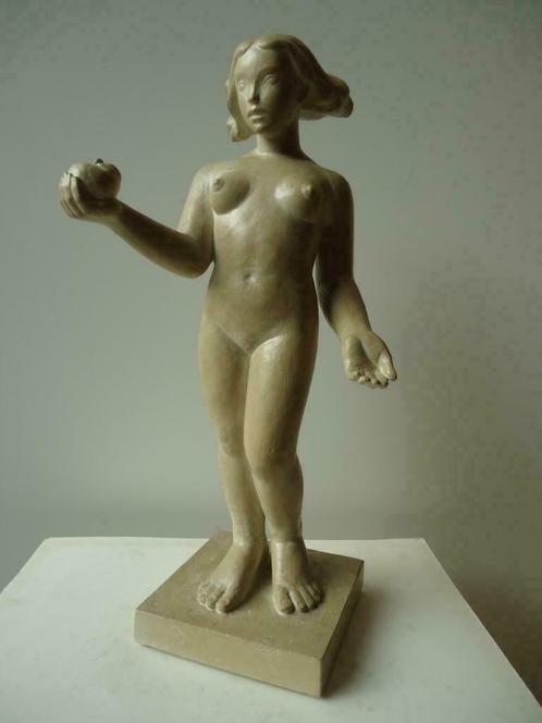 ADOLPHE DAENEN °1921-2012 Eva Pomona nue debout avec pomme, Antiquités & Art, Art | Sculptures & Bois, Enlèvement