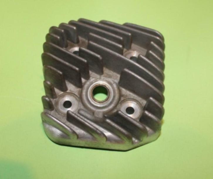 Peugeot Cilinder-kop, Fietsen en Brommers, Brommeronderdelen | Algemeen, Zo goed als nieuw, Cilinder, Ophalen of Verzenden