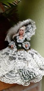 Poupée victorienne ancienne, Enlèvement ou Envoi, Comme neuf, Poupée