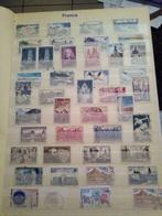 Carnet timbres, 13 pages, Fr, D, US, Tch, Pol, Timbres & Monnaies, Enlèvement