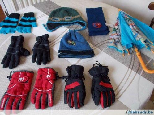 1 paar handschoenen +  1 muts + 1 sjaal + 1 paraplu, Kinderen en Baby's, Kinderkleding | Mutsen, Sjaals en Handschoenen, Gebruikt