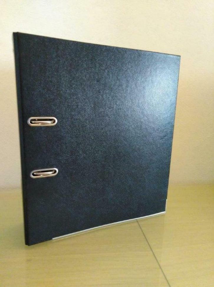 Ringmappen 5 ST - zwarte uitvoering, Articles professionnels, Aménagement de Bureau & Magasin | Fournitures de bureau, Autres types