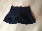 Korte zwarte rok, Kleding | Dames, Rokken, Ophalen of Verzenden, Gedragen, Maat 38/40 (M), Zwart