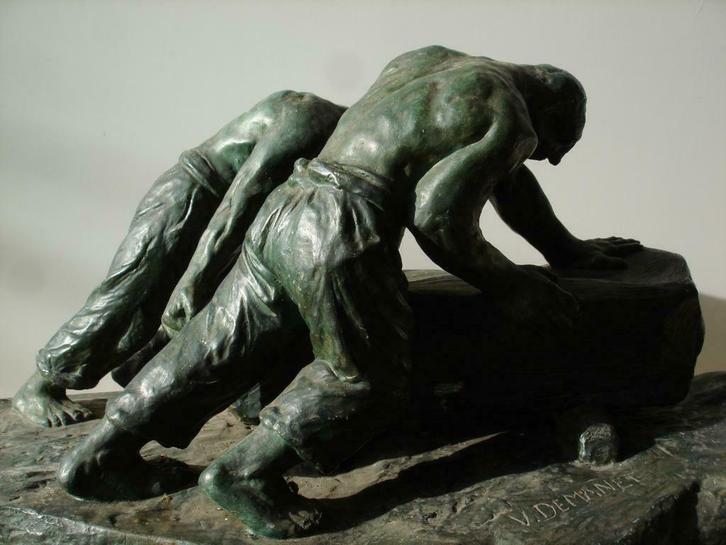 VICTOR DEMANET terracotta Compagnie des Bronzes ‘le labeur’, Antiek en Kunst, Kunst | Beelden en Houtsnijwerken, Ophalen