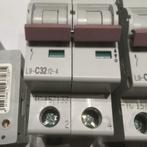 Installatie automaten - elektrische zekeringen Teco 32A 2P, Doe-het-zelf en Bouw, Nieuw, Overige typen, Ophalen