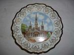 Assiette en porcelaine Limoges Lourdes La Basilique souvenir, Enlèvement ou Envoi