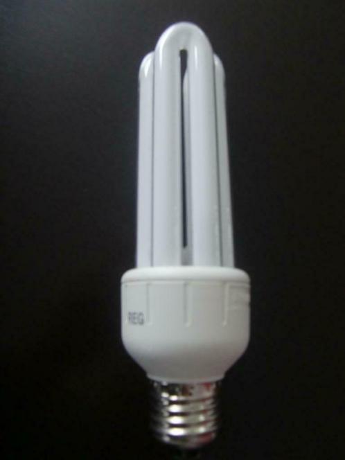 SPAARLAMP 20 W PHILIPS, Huis en Inrichting, Lampen | Losse lampen, Nieuw, Spaarlamp, Minder dan 30 watt, E27 (groot), Ophalen of Verzenden