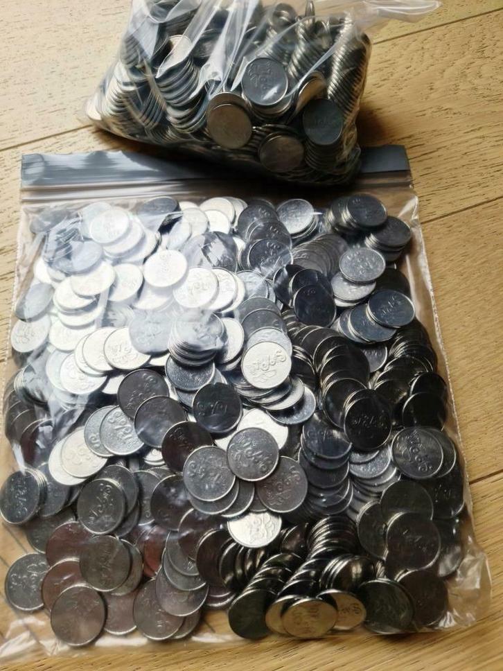 Lot van 1000 nieuwe chips voor Bally IGT Jackpo gokautomaat, Verzamelen, Automaten | Gokkasten en Fruitautomaten, Nieuw, Ophalen of Verzenden