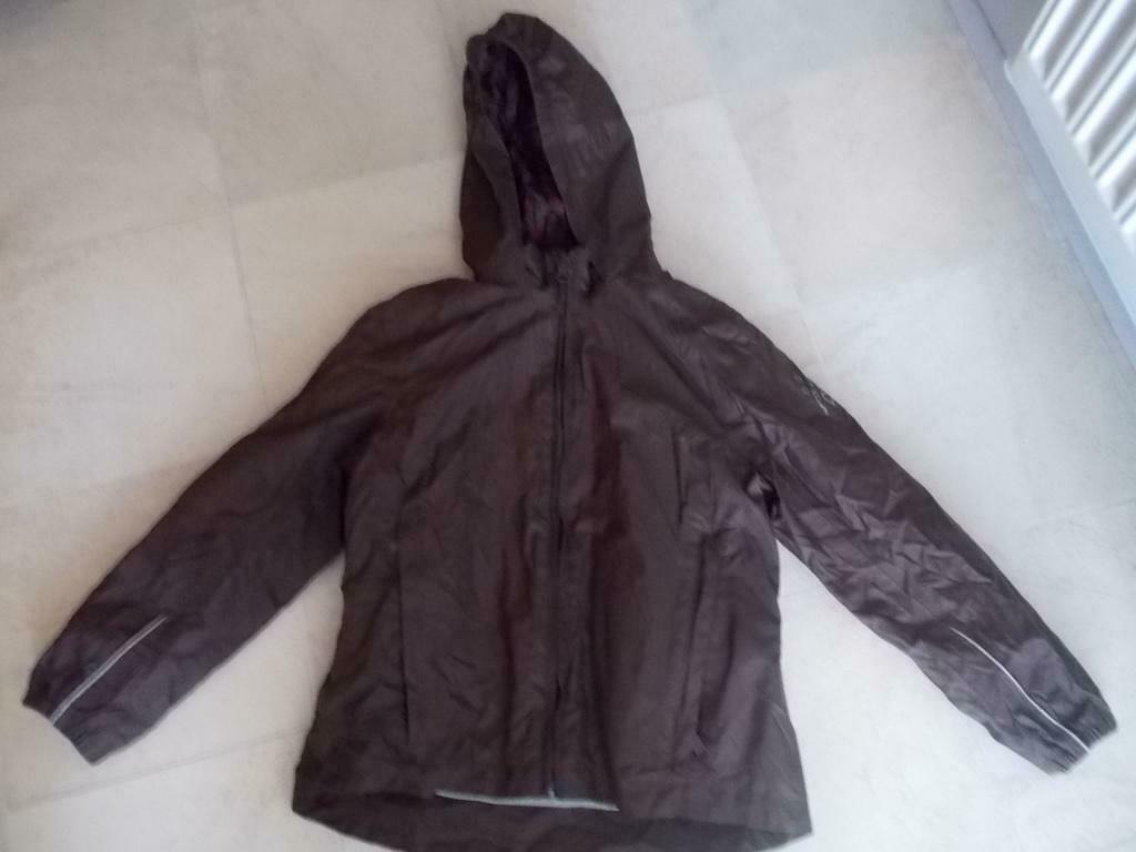 veste de pluie 122/128=5 eur, Enlèvement ou Envoi, Utilisé