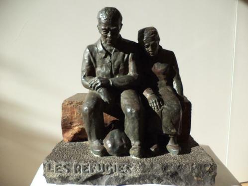 Firmin VANDEWOUDE 1907-1994 bronze guerre Les Refugiés signé, Antiquités & Art, Art | Sculptures & Bois, Enlèvement