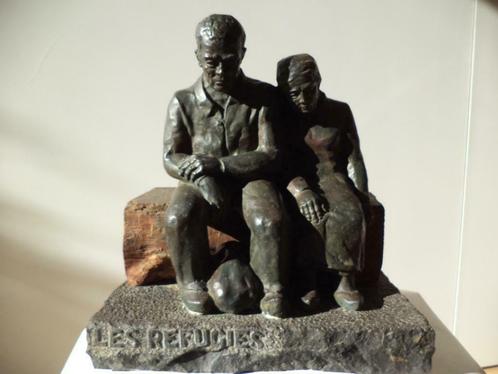 Firmin VANDEWOUDE 1907-'94 oorlog bronzen Les Refugiés brons, Antiek en Kunst, Kunst | Beelden en Houtsnijwerken, Ophalen