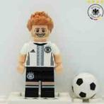 Lego minifiguur Benedikt Höwedes #4 - DFB (2), Ophalen of Verzenden, Nieuw, Complete set, Lego