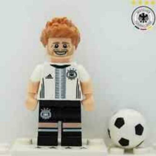 Lego minifiguur Benedikt Höwedes #4 - DFB (2), Kinderen en Baby's, Speelgoed | Duplo en Lego, Nieuw, Lego, Complete set, Ophalen of Verzenden