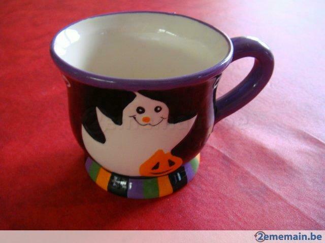 Mug émaillé. Joli décor., Huis en Inrichting, Keuken | Servies, Nieuw, Kop(pen) en/of Schotel(s), Ophalen of Verzenden