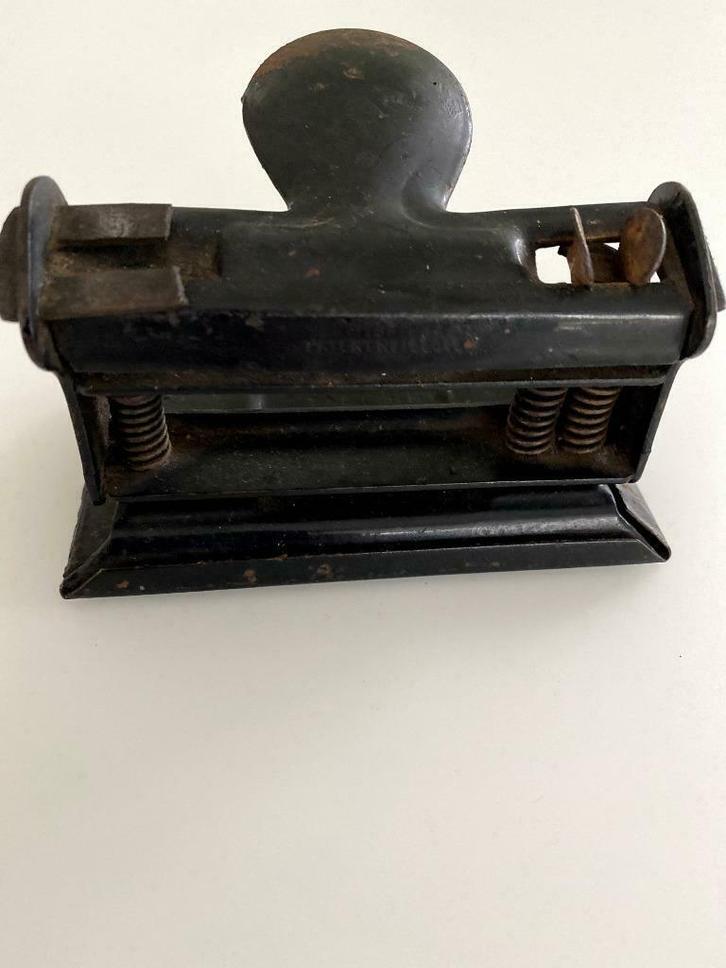 Vintage Perforator Verotax 21 W Hilton & Co British Made 30s, Antiek en Kunst, Antiek | Kantoor en Zakelijk, Ophalen of Verzenden