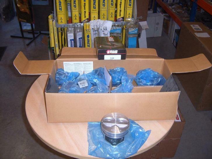 Set de 8 pistons + segments Chevrolet 400ci 1970-1980, Autos : Pièces & Accessoires, Moteurs & Accessoires, Pièces américaines