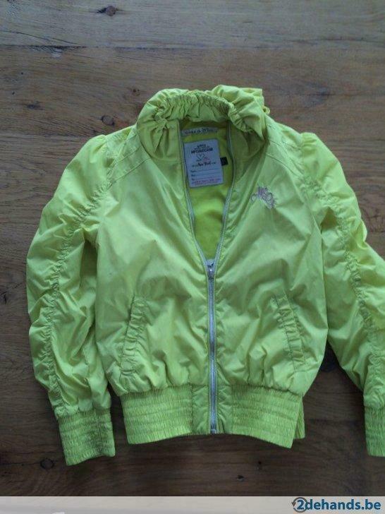 Gele jas met kap, merk McGregor, maat 128, Kinderen en Baby's, Kinderkleding | Overige, Gebruikt, Ophalen of Verzenden
