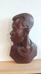 Afrikaanse houten sculptuur, Ophalen