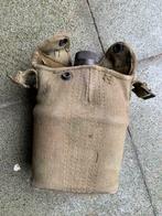 Militaire waterfles met kom en deksel, militaria kist, Verzamelen, Verzenden, Landmacht, Overige typen