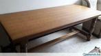 Eiken tafel en 6 stoelen
