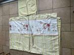 Lot 2 housses de couette. 2 taies d’oreiller et un tapis, Enlèvement ou Envoi, Utilisé, Housse de couette