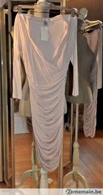 H&M robe habillée rose nude t.34/XS, Neuve avec étiquette, Taille 34 (XS) ou plus petite, Rose, Enlèvement ou Envoi, Neuf
