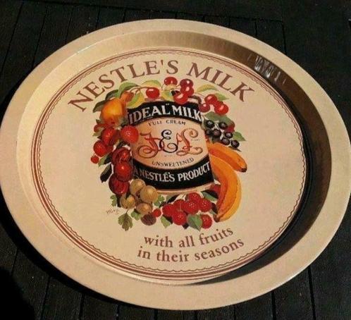 Nestle's Melk metalen dienblad., Verzamelen, Merken en Reclamevoorwerpen, Gebruikt, Ophalen of Verzenden
