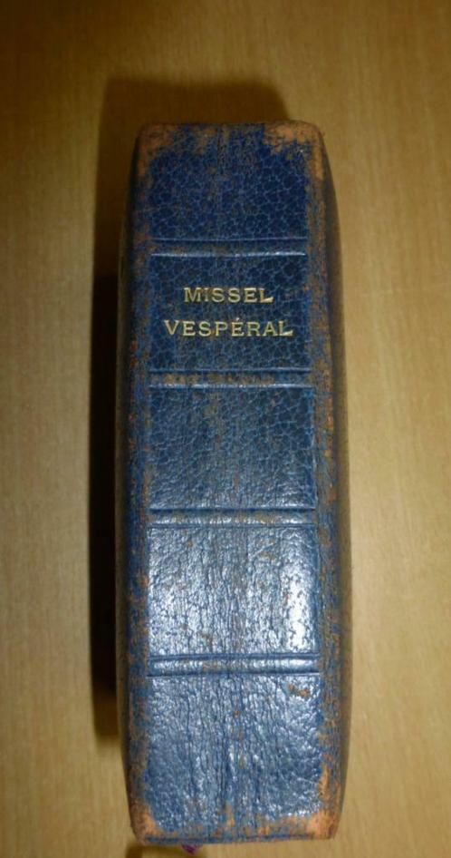 Missel Vespéral Romain 1925 Zech et Fils, Verzamelen, Religie, Gebruikt, Christendom | Katholiek, Boek, Ophalen of Verzenden