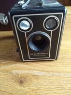 Kodak de 1950 type SIX-20 «BROWNIE» D, Enlèvement