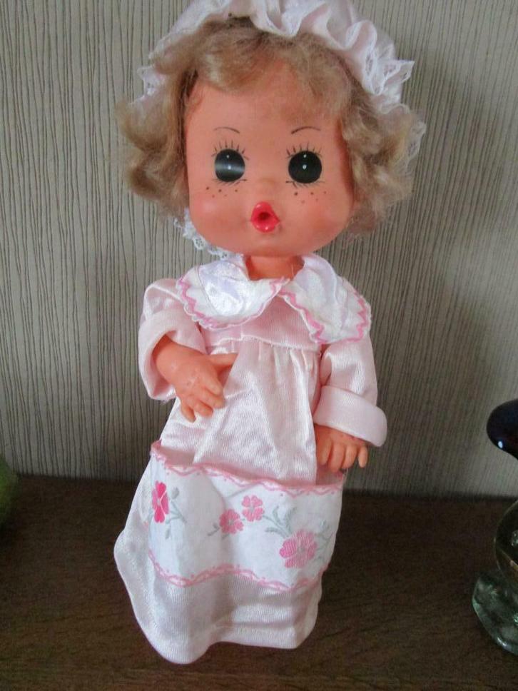 Fiba vintage pop, Kinderen en Baby's, Speelgoed | Poppen, Zo goed als nieuw, Overige typen, Ophalen of Verzenden